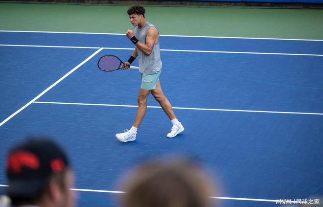 我们可以预 我们可以预