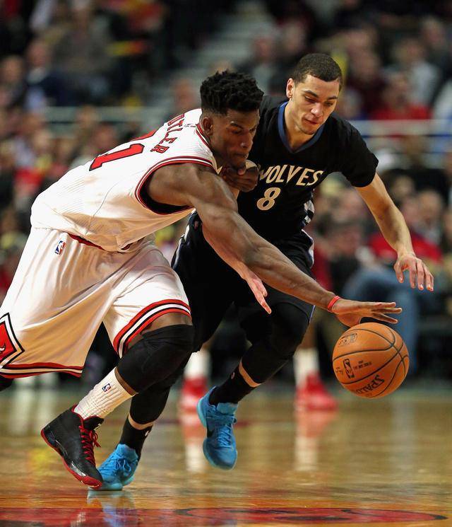 湖人威胁詹 湖人威胁詹