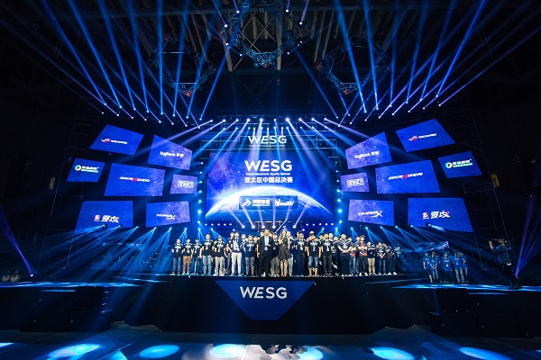 他们的年轻 他们的年轻