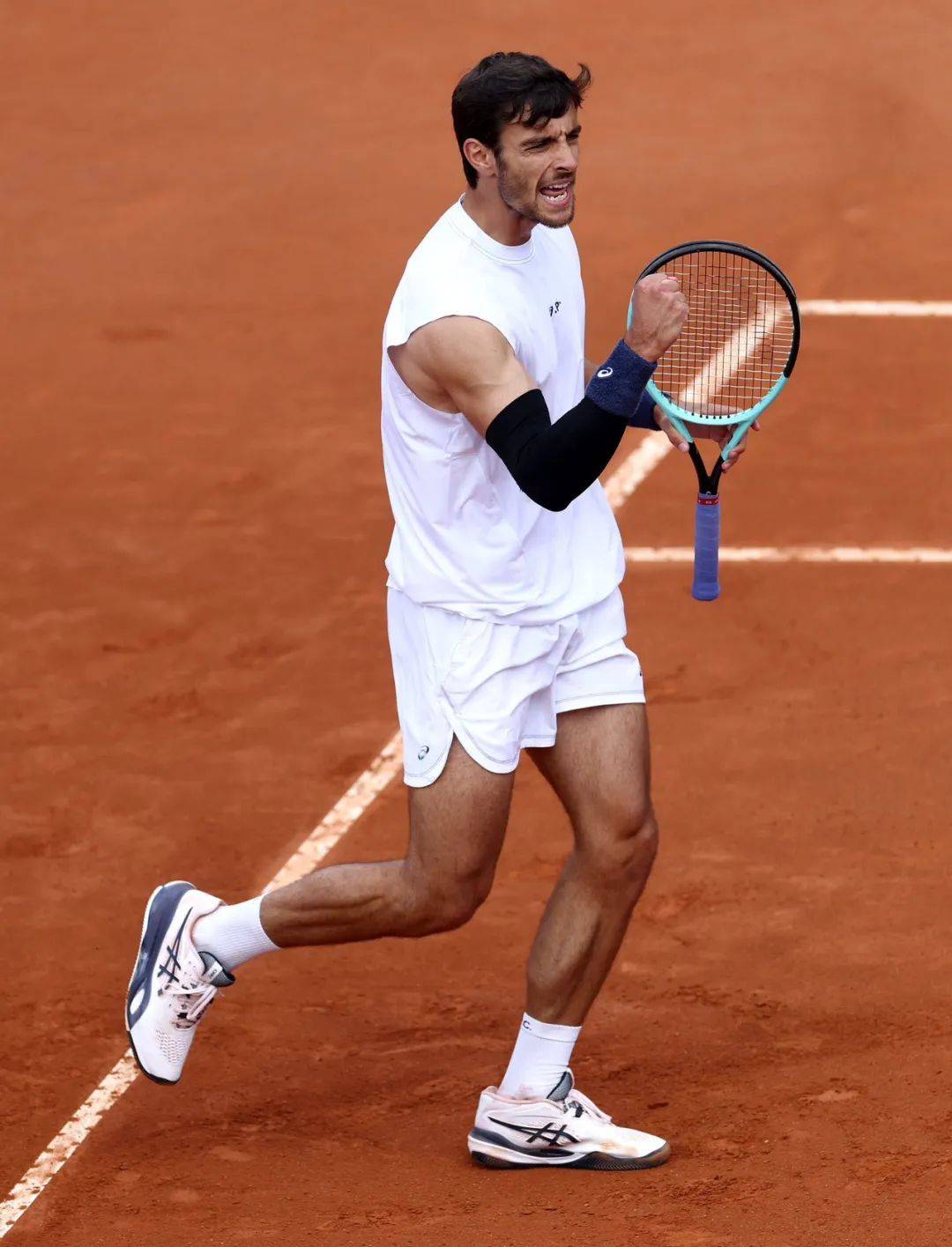 人球场上不 人球场上不